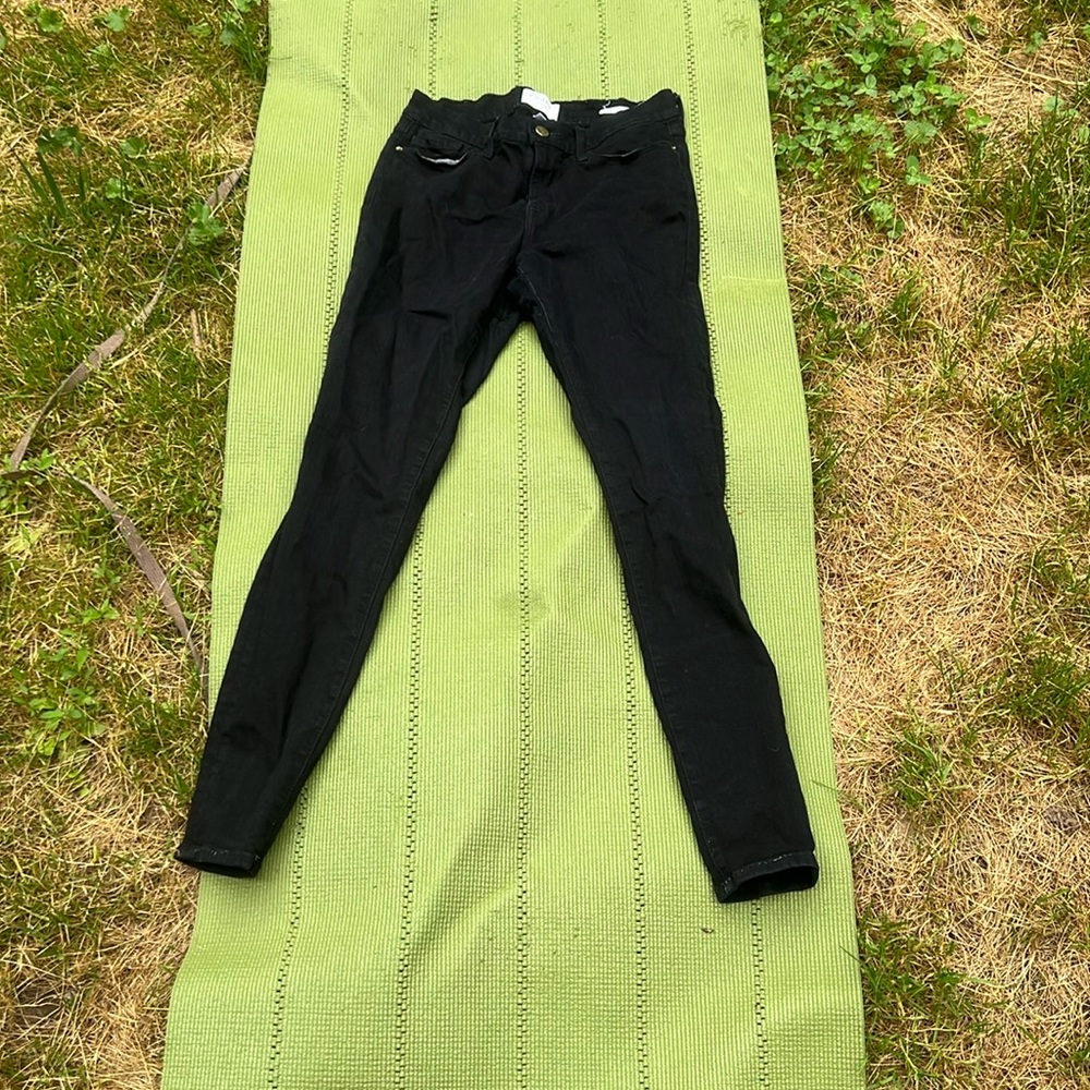 Frame Denim Le Skinny De Jeanne Black Jeans 28